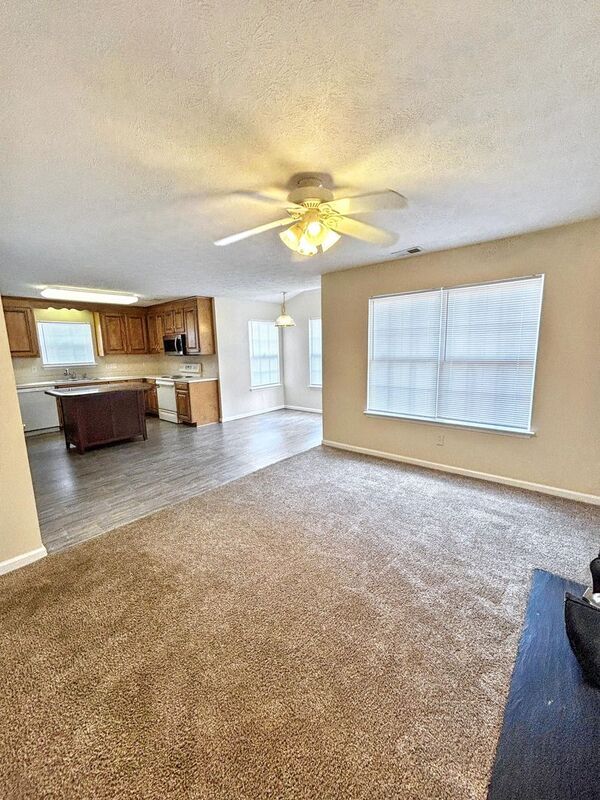 Building Photo - 845 Vail Ridge