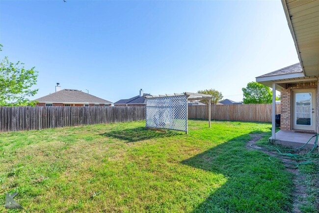 Building Photo - 358 Sugarberry Ave