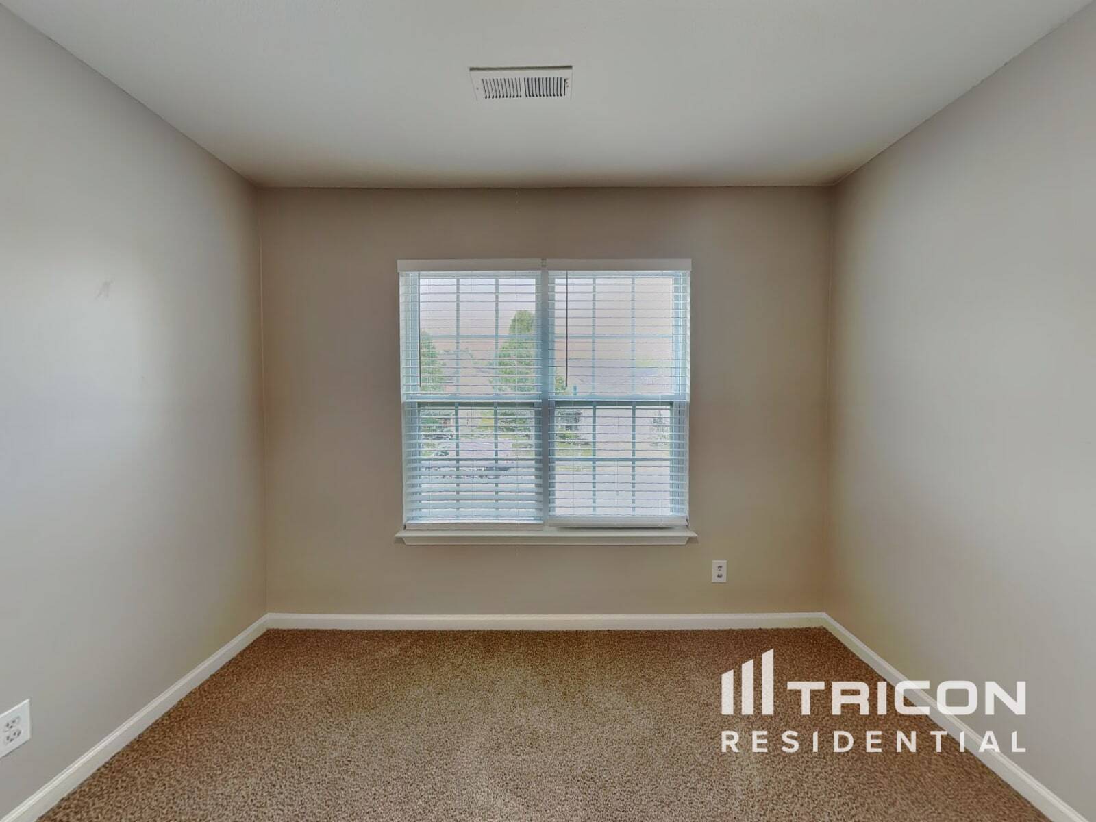 Building Photo - 3504 Whitworth Dr