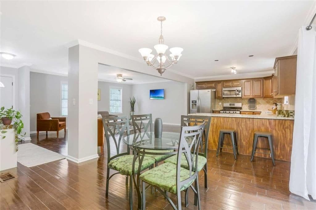 Building Photo - 3211 Flamingo Dr