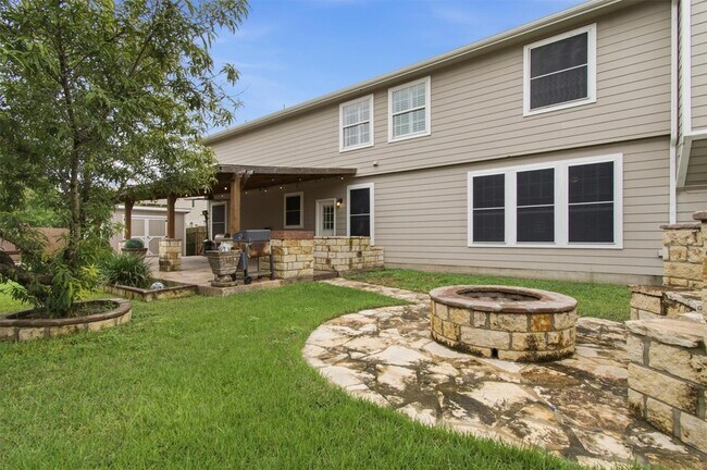 Building Photo - 113 Scarlet Oak Cove