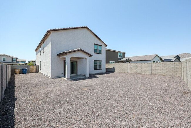Building Photo - Home in Litchfield Park at Canyon Views! 5...