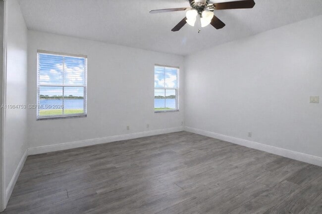 Building Photo - 1918 Andromeda Ln