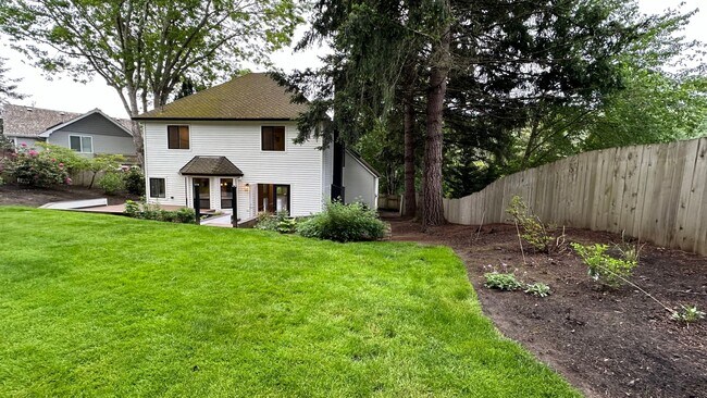 Building Photo - Exquisite 3 Bedroom, 3 Bath Home for Rent ...
