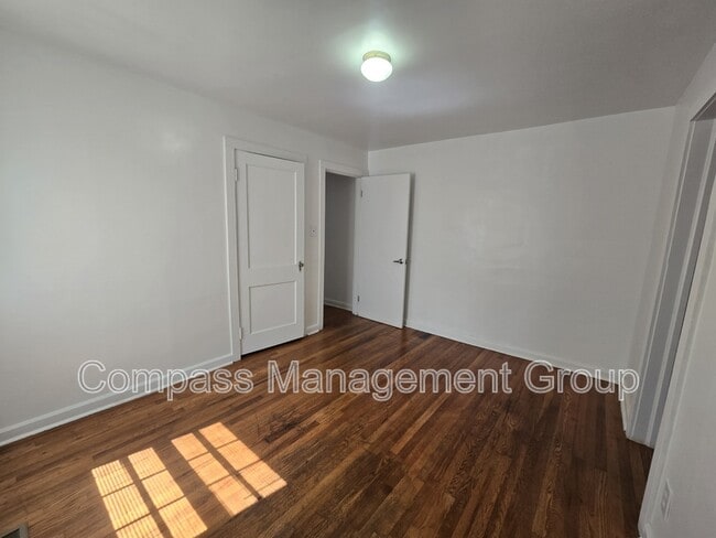 Building Photo - 1719 McClung Ave