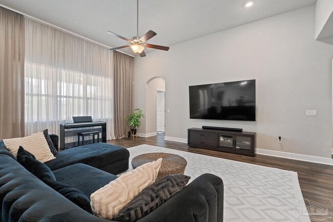 Building Photo - 3552 Pelican Bay Cir