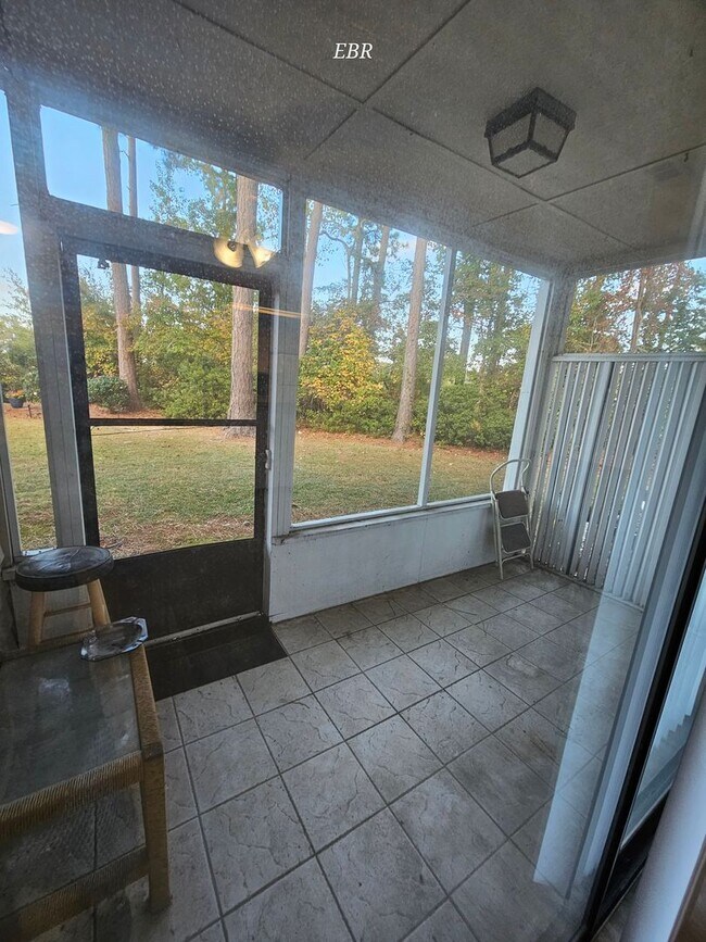 Building Photo - Little River Inn 2004