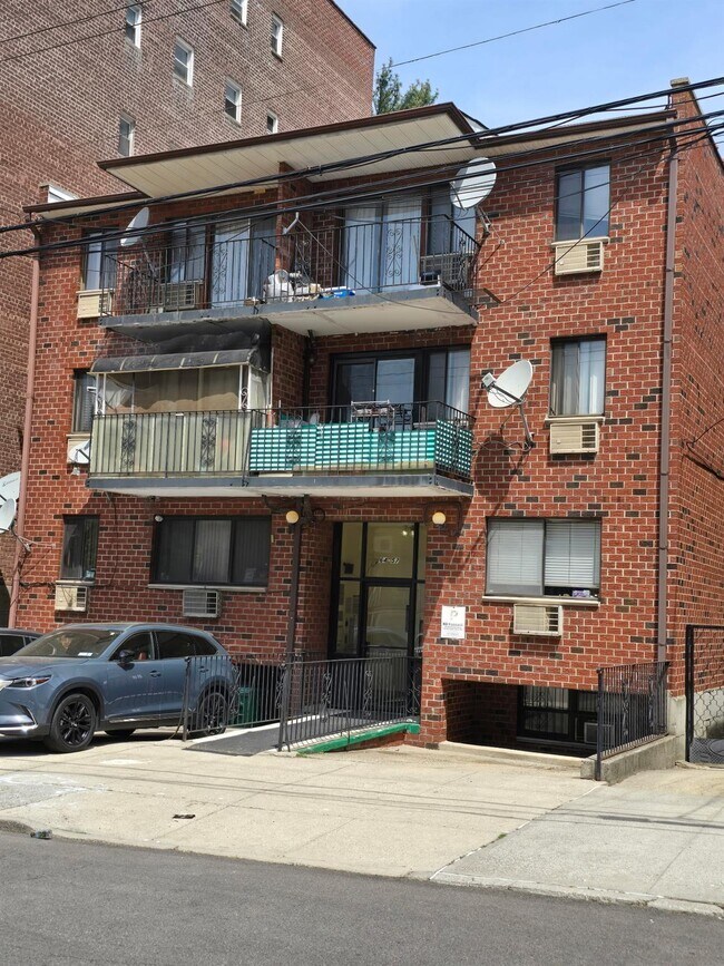 Primary Photo - 64-57 Wetherole St