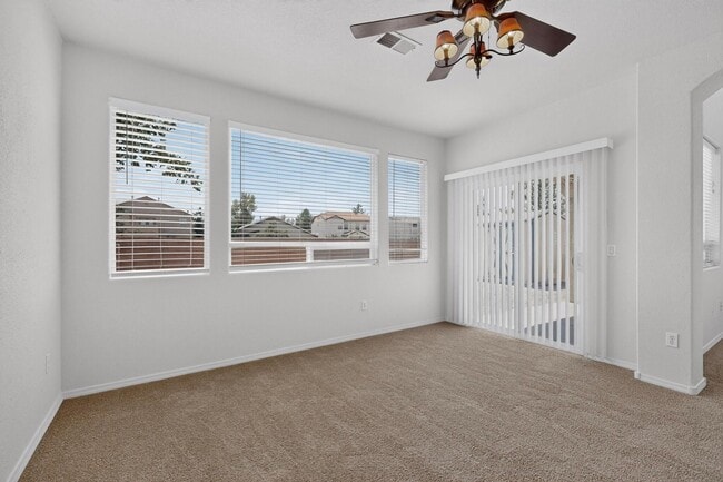 Building Photo - 6512 Los Pueblos Pl NW