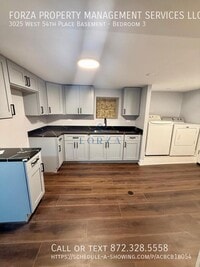 Building Photo - 3025 W 54th Pl
