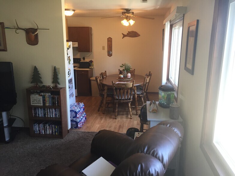 Building Photo - 1527 Jefferson St