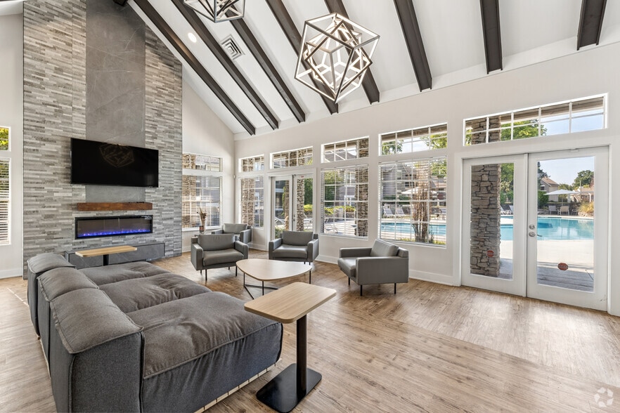 Clubhouse - Southpoint at Stones River