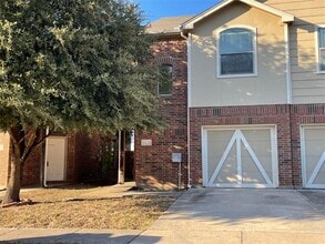 Building Photo - 8426 Jay St