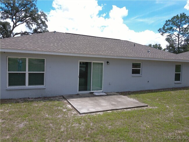 Building Photo - 9252 N Agatha Dr