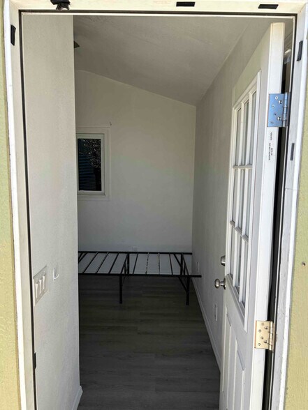 Building Photo - 38220 Trifone Rd