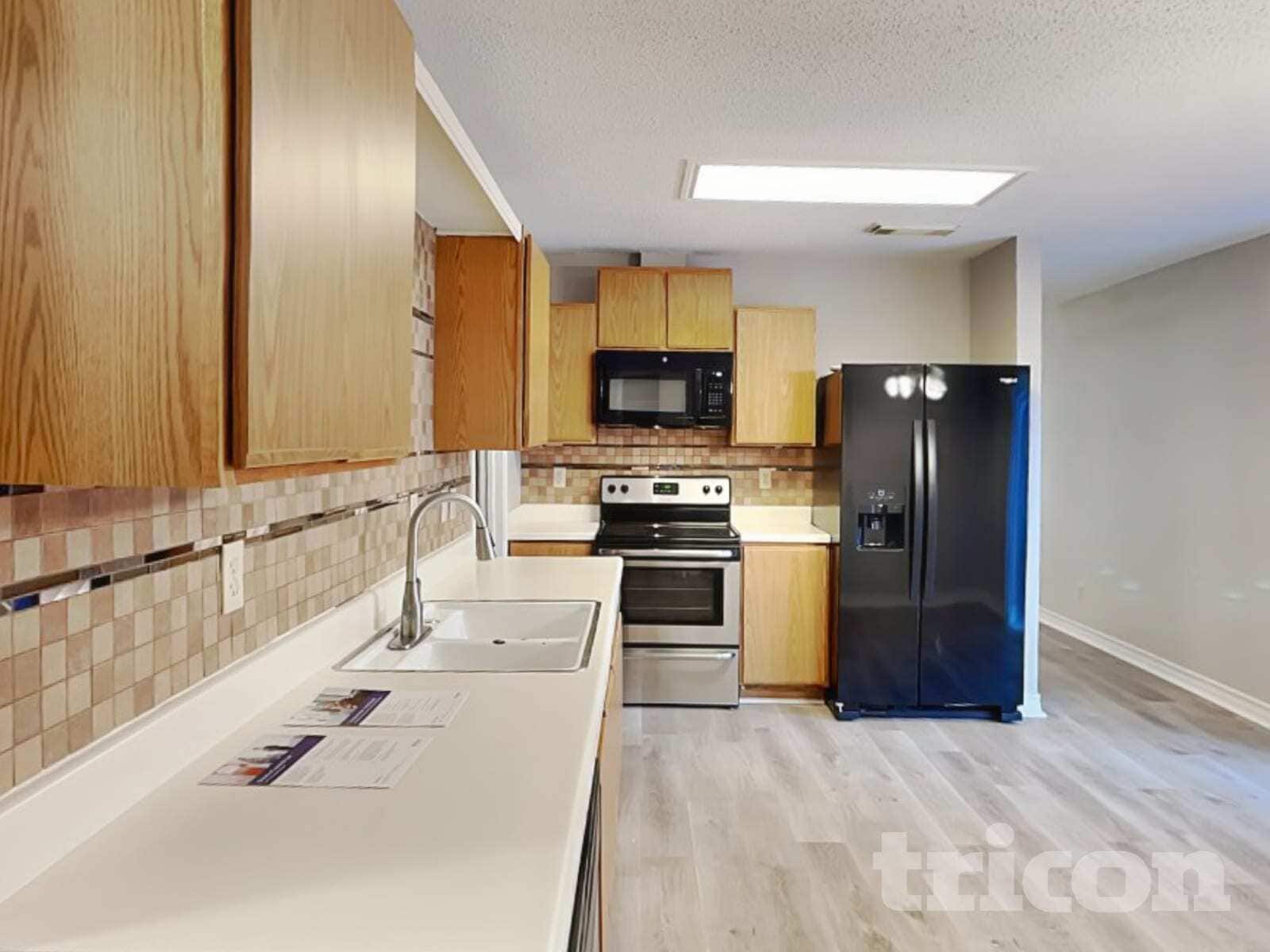 Building Photo - 9503 Arcade Ridge