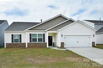 Building Photo - 119 Pecan Grv Ln
