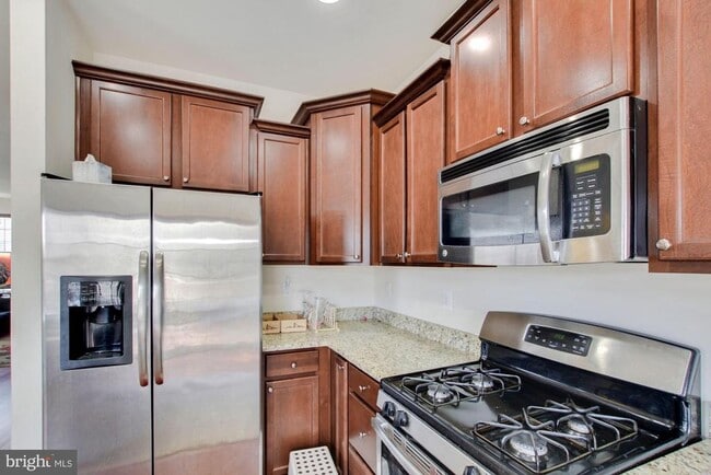 Building Photo - 8570 Crooked Tree Ln