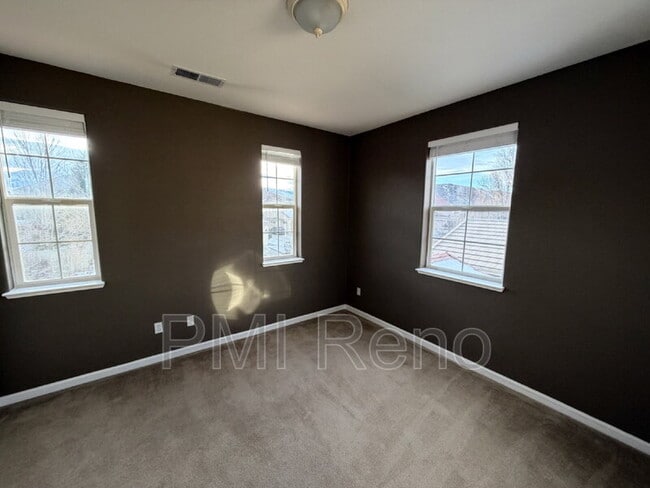 Building Photo - 9070 Jack Hammer Ct