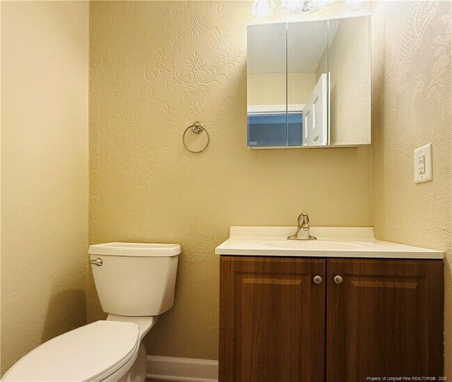 Building Photo - 6224 Lake Trail Dr