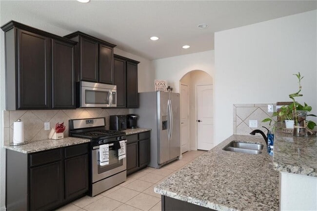 Building Photo - 1501 Treeta Trail