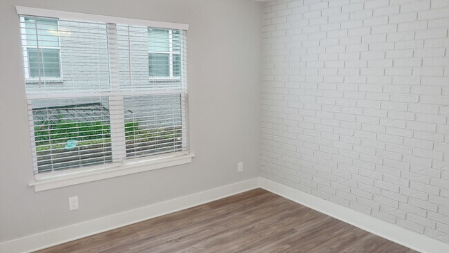 Building Photo - The Finley Downtown - Unit 313