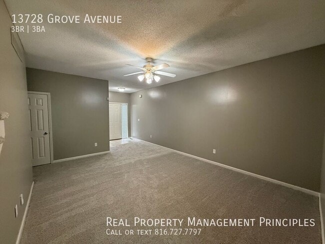 Building Photo - 13728 Grove Ave