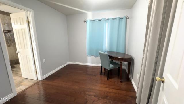 Building Photo - 2235 Cloyne St