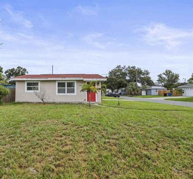 2601 16th Ave N 2601 16th Ave - 2601 16th Ave N Saint Petersburg Fl Primary Photo 