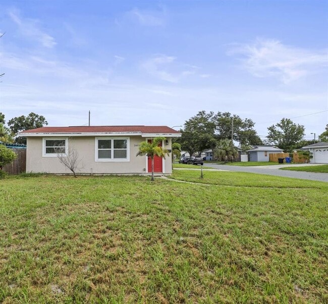 Primary Photo - 2601 16th Ave N