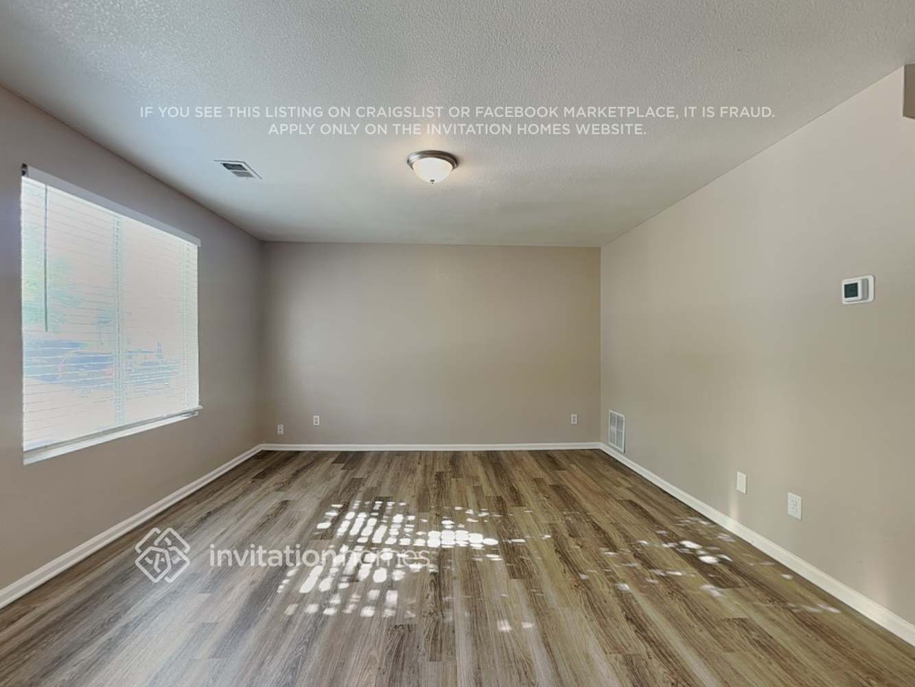 Building Photo - 1205 Bluebird St