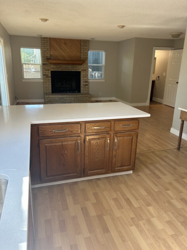 Building Photo - "Charming 3-Bed, 2-Bath Single Family Home in Littleton!"