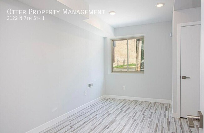 Building Photo - 2122 N 7th St