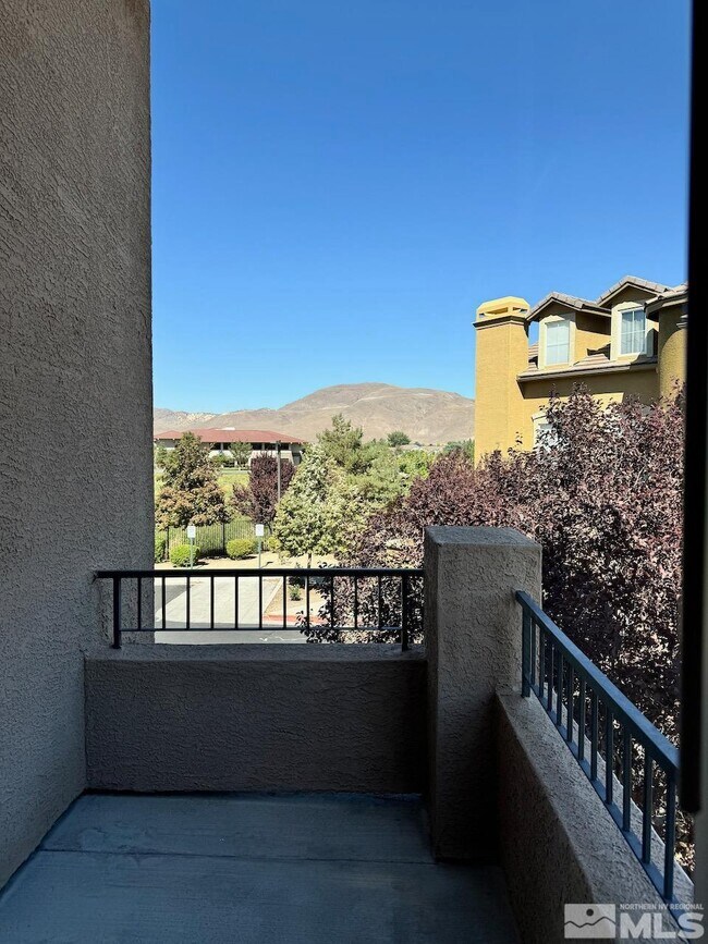 Building Photo - 1325 S Meadows Pkwy