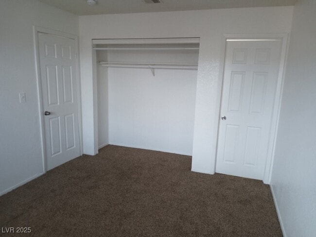 Building Photo - 6201 Bellota Dr