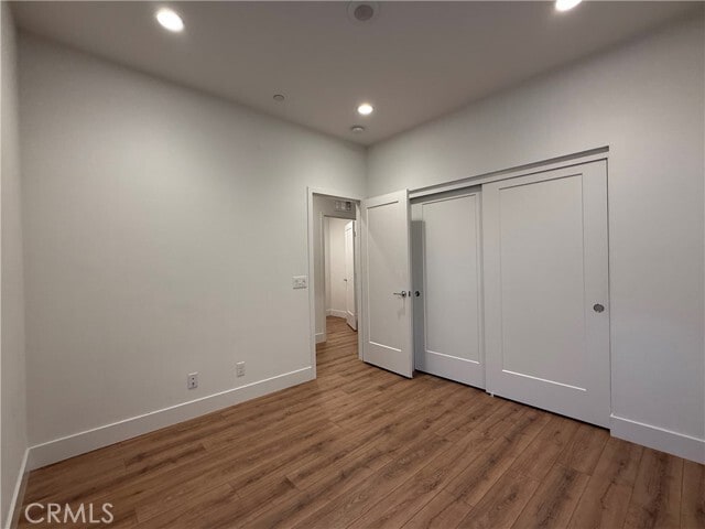 Building Photo - 273 Novel