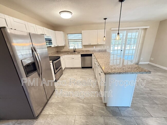 Building Photo - 13670 Highland Rd