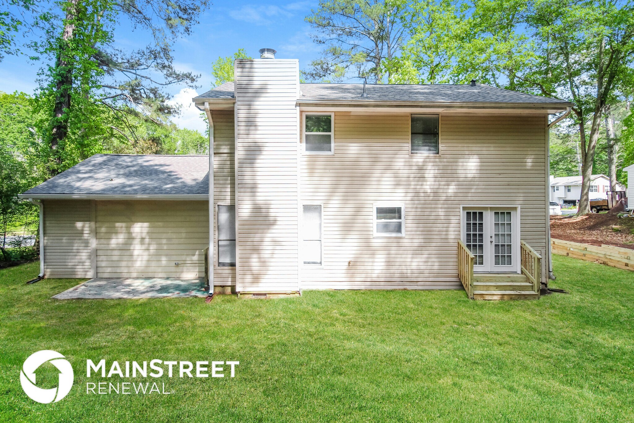 Building Photo - 6231 Willowbrook Dr