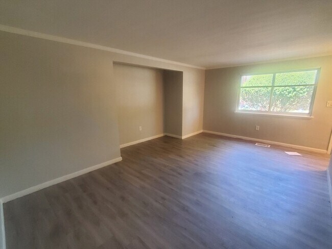 Building Photo - 55 David Terrace