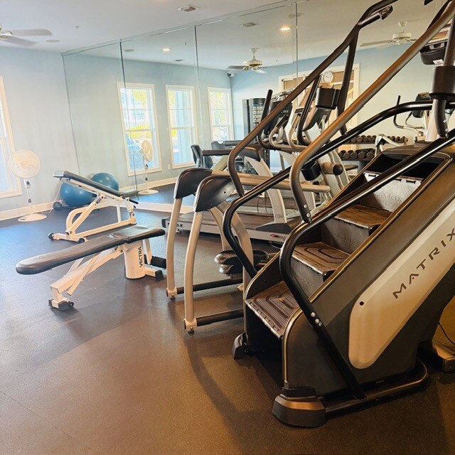 Building Photo - Daniels Landing Condos