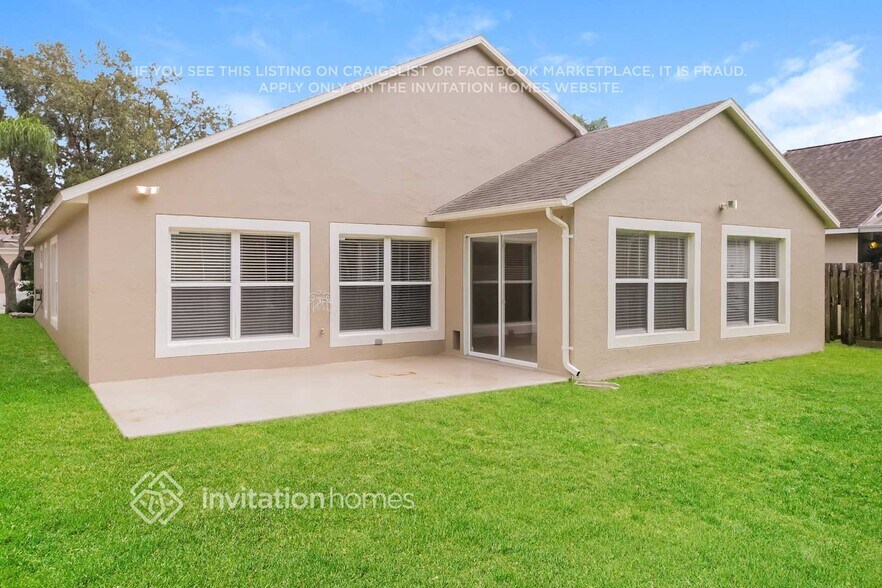 Building Photo - 1327 Crimson Clover Ln