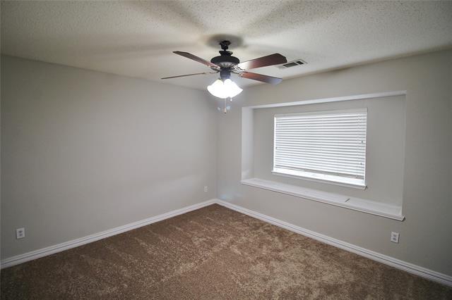 Building Photo - 613 Norwood Dr