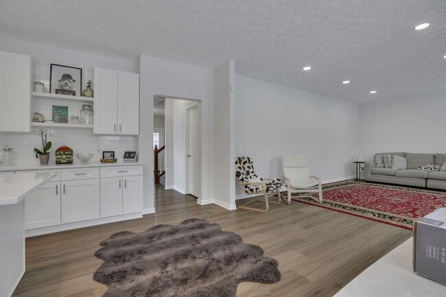 Building Photo - 5920 Triplett Square