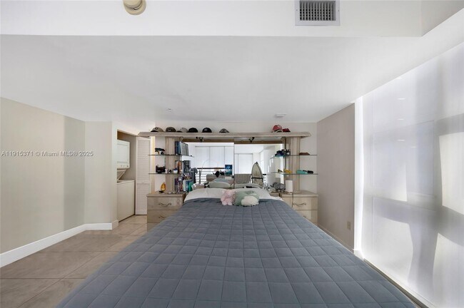 Building Photo - 41 SE 5th St