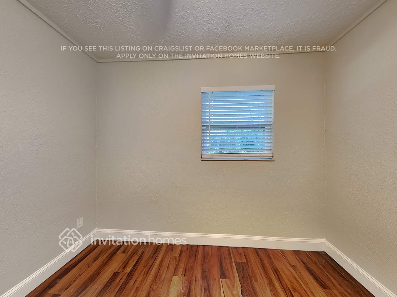 Building Photo - 822 Rosalia Dr