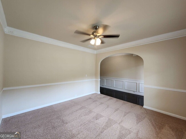 Building Photo - 525 Twelve Oaks Dr