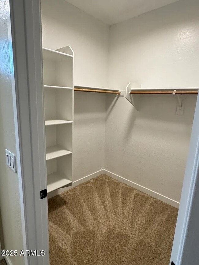 Building Photo - 2909 N 48th St