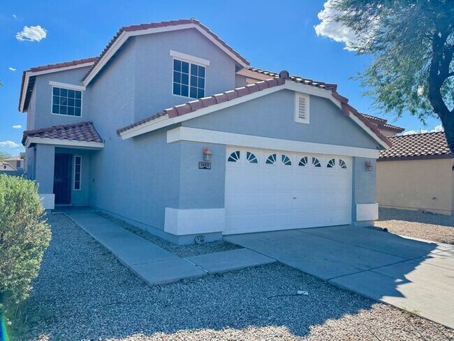Primary Photo - GREAT 4BEDROOM/3BATH HOME WITH ALL THAT YO...