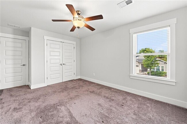 Building Photo - 901 Cedar Wing Terrace