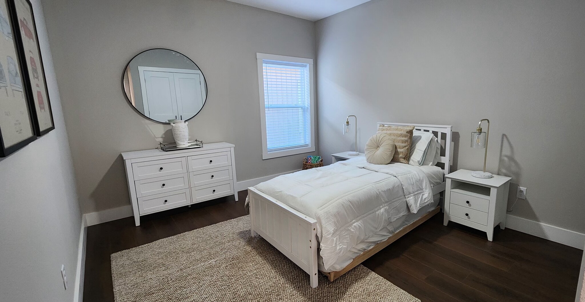 1st bdrm - 6378 W Flanders Ln